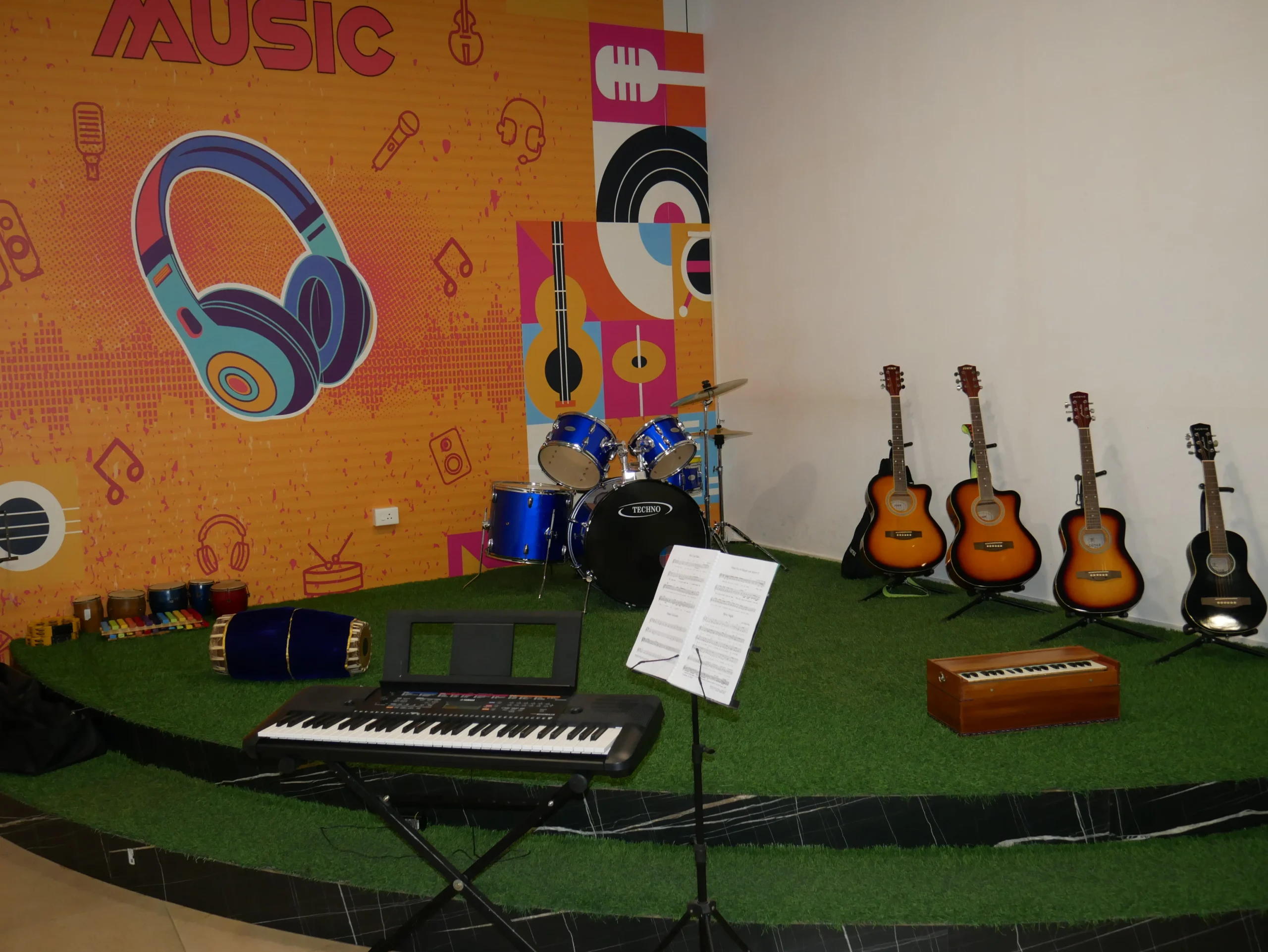 Music & Sonic Beats
